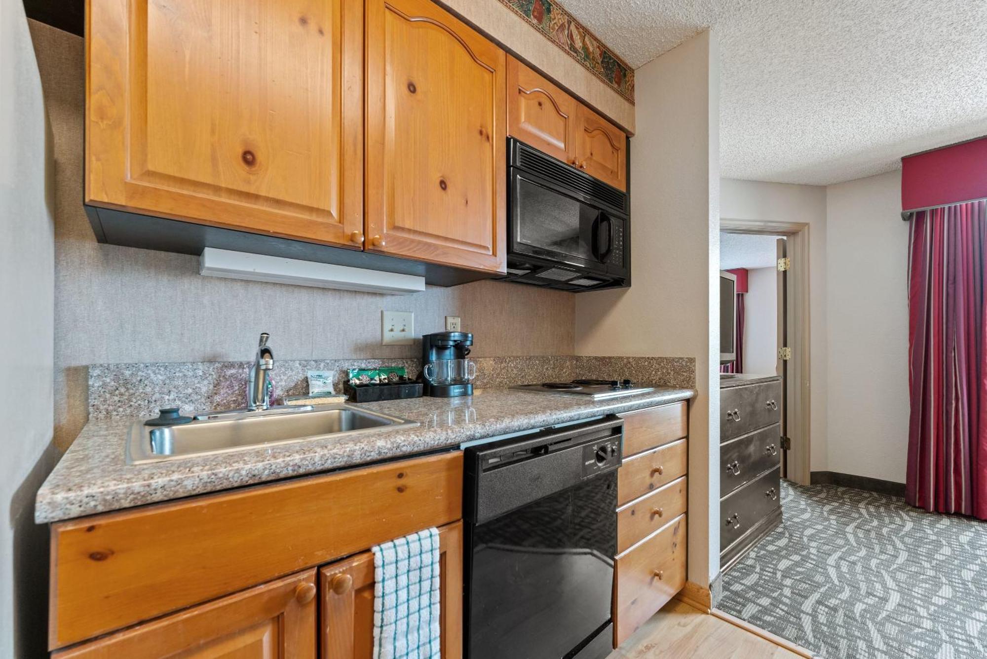 1 Bd 1 Ba Furnished 2 Beds